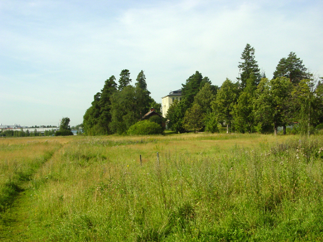 Ånäs försöksanstalt omges av ett öppet odlingslandskap. Saara Vilhunen 2007