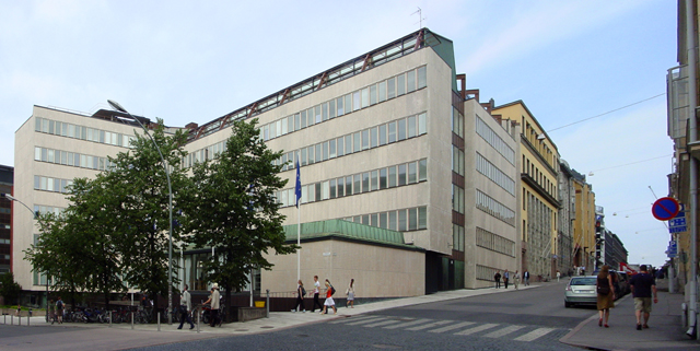 Helsingfors universitets institutionsbyggnad Porthania. Saara Vilhunen 2007