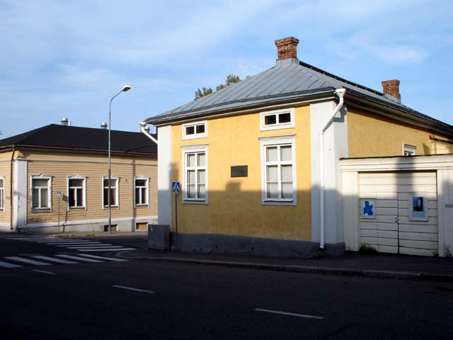 Snellmanin kotimuseo Kuopiossa. Soile Tirilä 2006