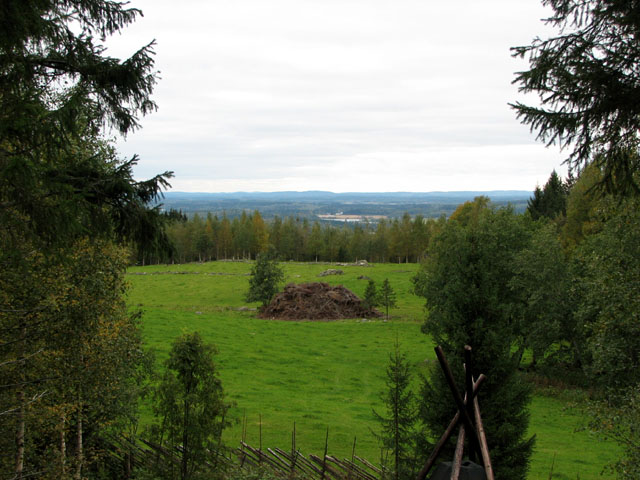 Väisälänmäen kylän maisemaa Lapinlahdella. Jari Heiskanen 2007