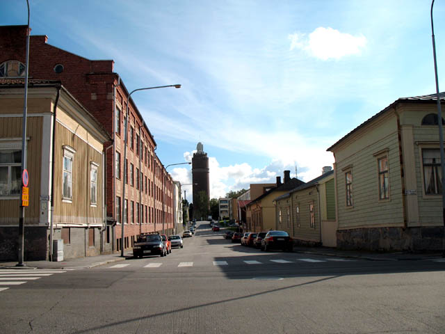 Vattentornet ritat av Lars Sonck är beläget i slutet av Södermalmsgatan i Jakobstad. Tuija Mikkonen 2007