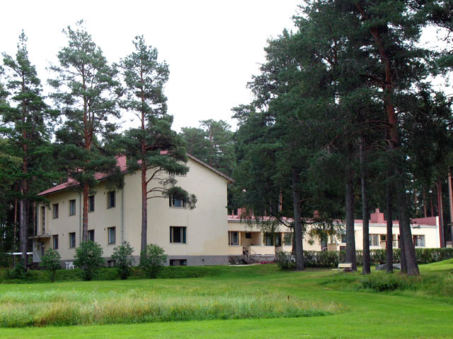 Bostadshus för bitr. läkare vid Östanlids sanatorium. Huset är från år 1947. Tuija Mikkonen 2007