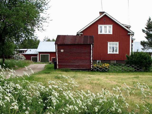 Gårdstun i Staraby. Tuija Mikkonen 2006