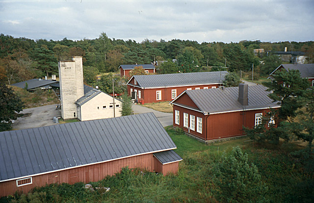 Örö fort, kasernbyggnader. Ulla-Riitta Kauppi 2002