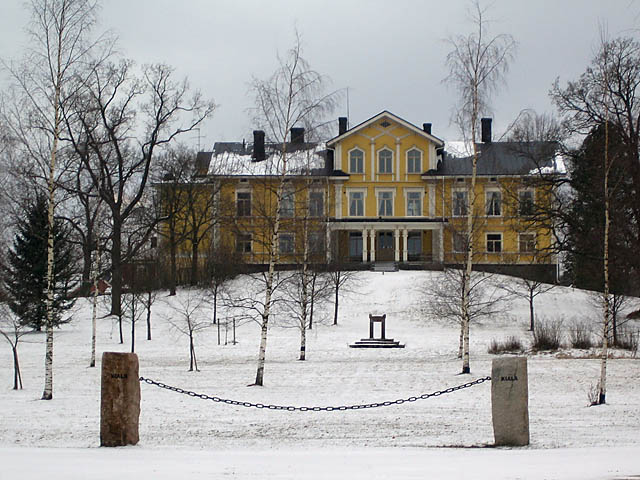 Huvudbyggnaden på Kiala gård. Johanna Forsius 2008