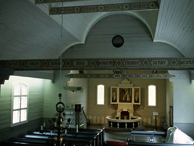 Aurejärven kirkon alttari. Martti Jokinen 1999