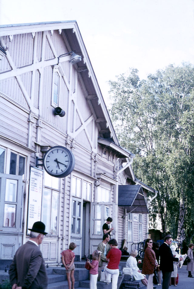 Mikkelin rautatieasema. Ritva Tuomi 1971