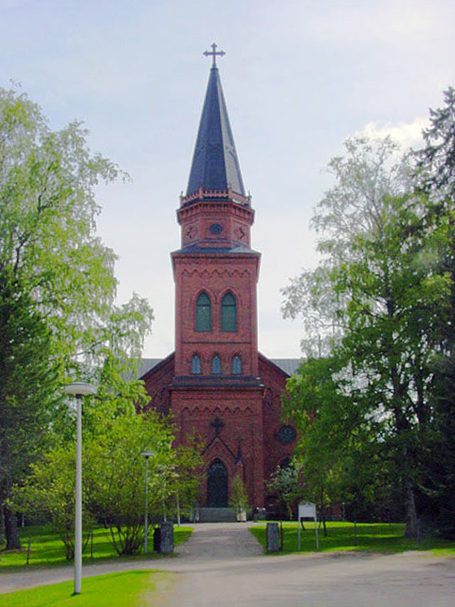 Asikkalan kirkko Minna Pesu 2006