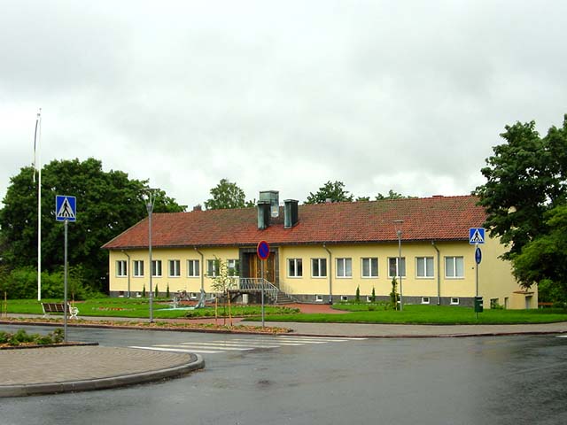Karis stadshus är numera Raseborg medborgarisntitutet. Johanna Forsius 2007