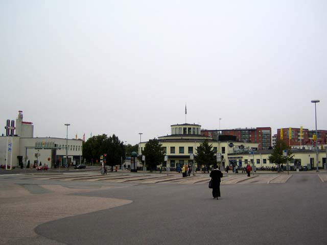 Åbo busstation och Essos tidigare verkstad vid Aningais tull. Johanna Forsius 2007