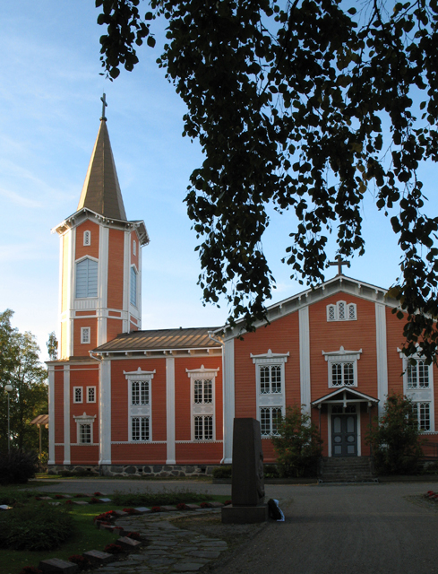 Suonenjoen kirkko. Soile Tirilä 2006