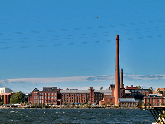 Vasa bomullsfabrik på stranden i Brändö. Tuija Mikkonen 2007