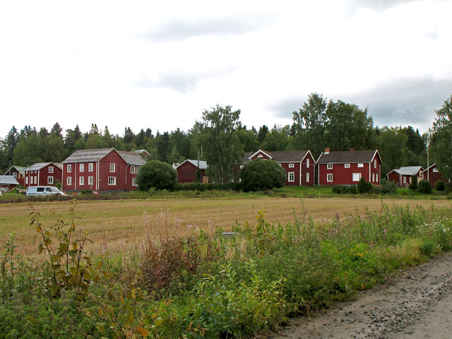 Bosättning på Nygårdsbacken i Rökiö i närheten av Vörå kyrkan. Maria Kurtén 2007