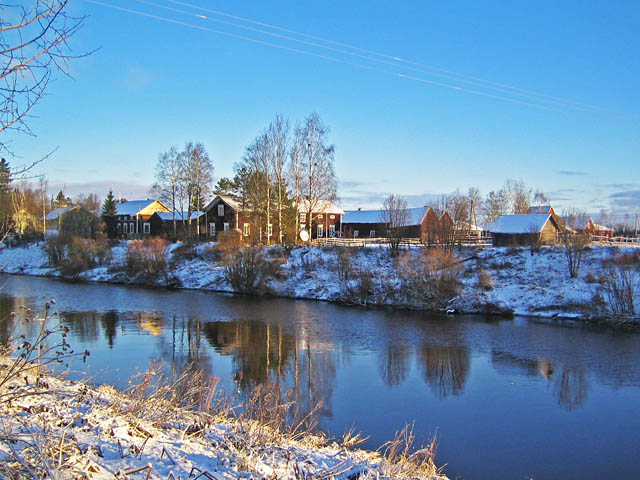 Kyrönjoen jokivarsiasutusta Pirilässä Ilmajoella. Johanna Forsius 2007
