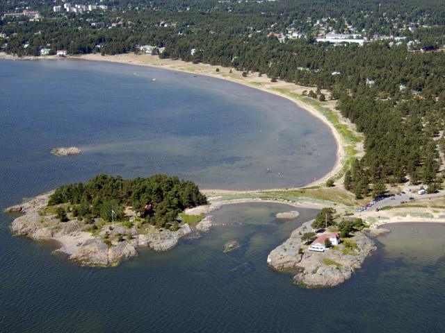 Tallholms öar är belägna vid området för Hangö Östra Badhuspark. Hannu Vallas 2005