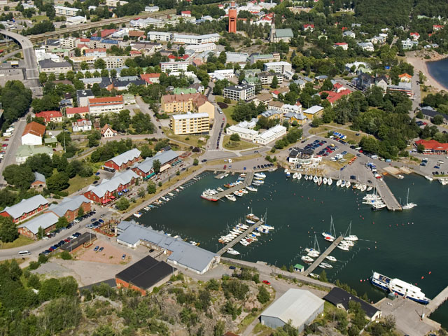 Östra hamnen i Hangö. Hannu Vallas 2007