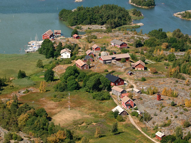 Bybebyggelse på Stenskär. Hannu Vallas 2006