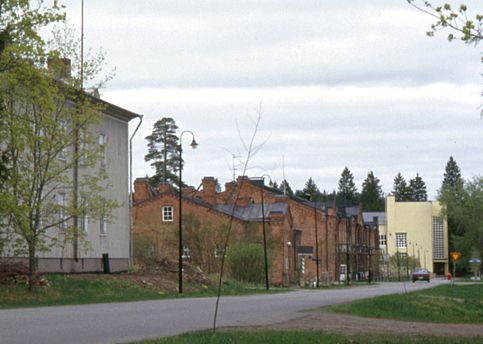 Korian kasarmialuetta. Ulla-Riitta Kauppi 2004