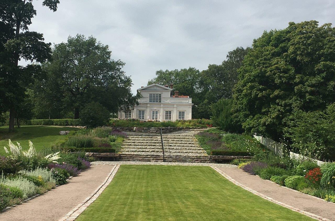 Villa Anneberg på backen med samma namn. Wiki Loves Monuments, CC BY-SA 4.0 Eteil 2018